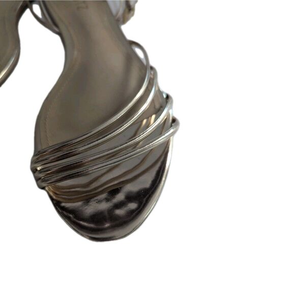 Schultz Inez Ankle Strap Sandal Size US 8.5 B Platina Gold Metallic Flat - Picture 4 of 10